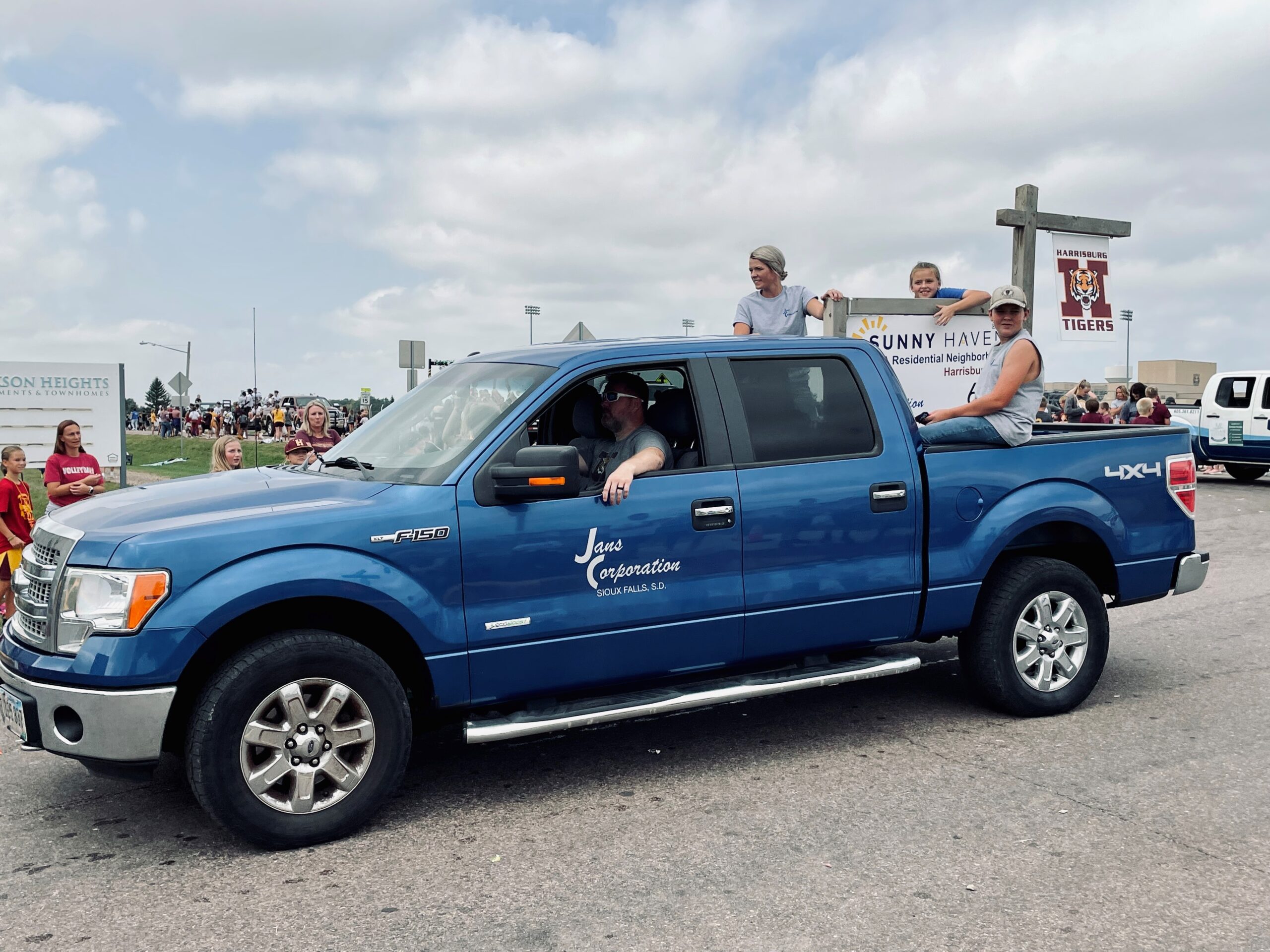 Harrisburg Parade Jans Corp